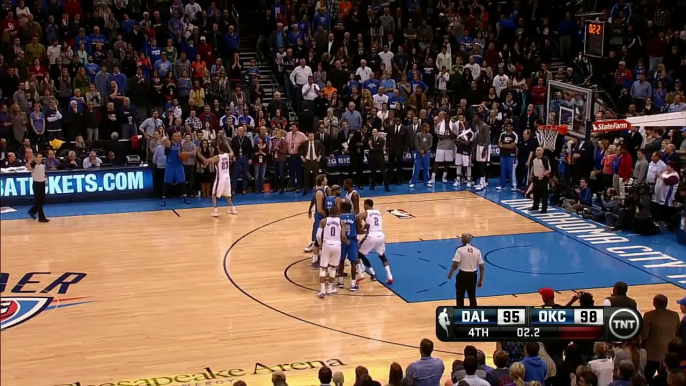 Collison's incredible game-tying 3-pointer!
