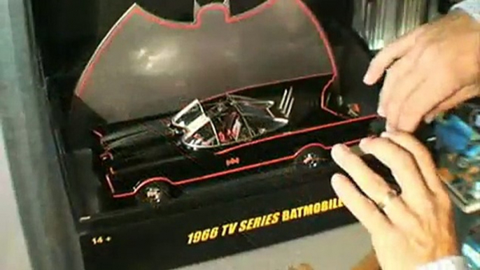 Car Room Magazine: Hot Wheels Super Elite Batmobile