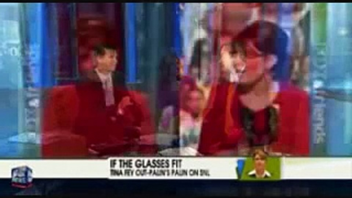 Fox News - Tina Fey Returns To SNL To Spoof Sarah Palin / Hillary Clinton