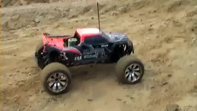 Axial HPI Savage XL