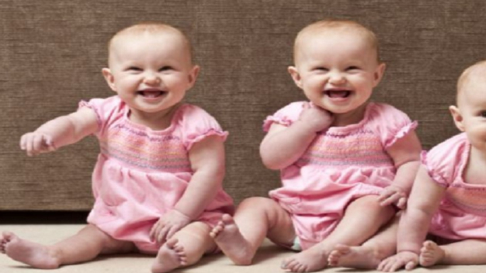 Adorable Identical Triplets, Spot The Difference