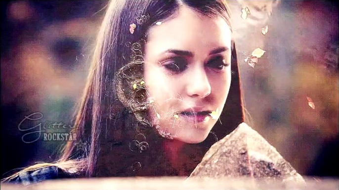 Elena Gilbert - What Makes You Beautiful (Vampire Diaries)