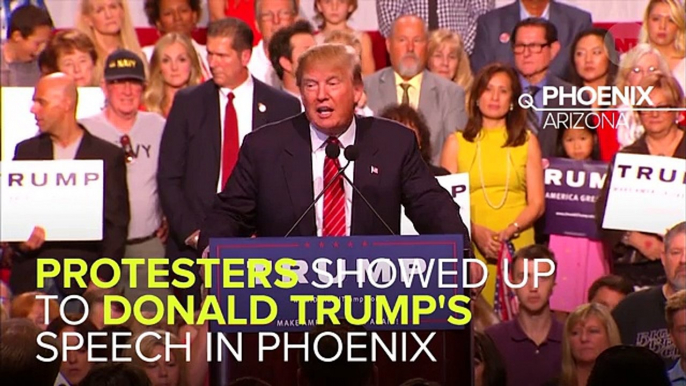 Donald Trump's Campaign Speech Gets Interrupted By Angry Protesters