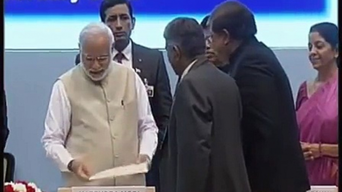 PM Modi inaugurates RE-Invest 2015, the first Renewable Energy Global Investors' Meet and Expo