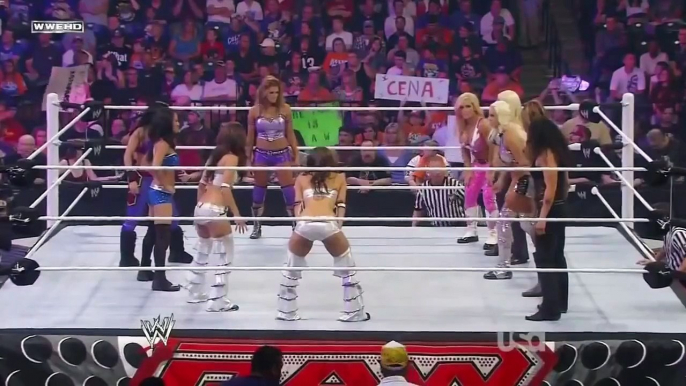 WWE Raw 09/27/10 Divas Battle Royal - #1 Contenders Match