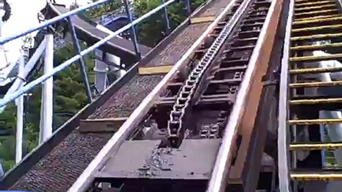 Hersheypark - Ride On SooperDooperLooper, front seat ride POV! Wow! Hershey Park rollercoaster