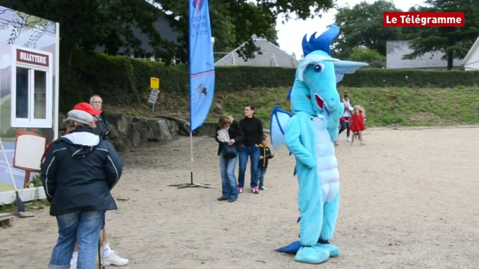 Lac de Guerlédan. Guerlic, une drôle de mascotte