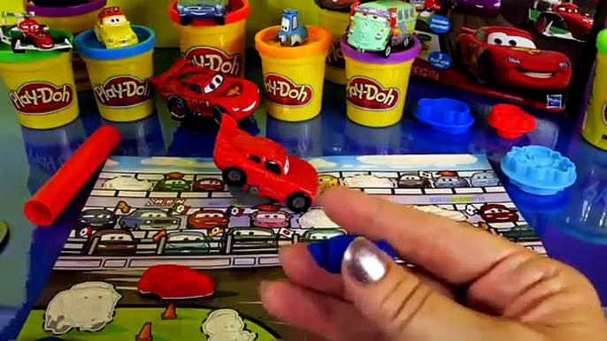 Play Doh Cars 2 Mold a Car & Race Playset Lightning McQueen Mater Disney Pixar Play-Doh car-toys