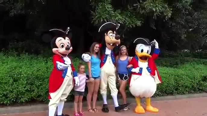 2015 4th of July at Epcot meeting Mickey Mouse, Goofy, Donald, Chip & Dale