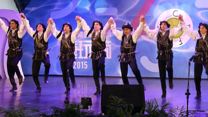 土耳其 Hacettepe University Children & Youth Folk Dance Group：黑海Horon