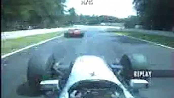 F1 1999 Coulthard & Salo crash Hockenhiemin Coulthard car