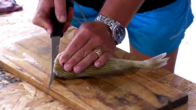 Como hacer lomos de pescado sin ninguna espina