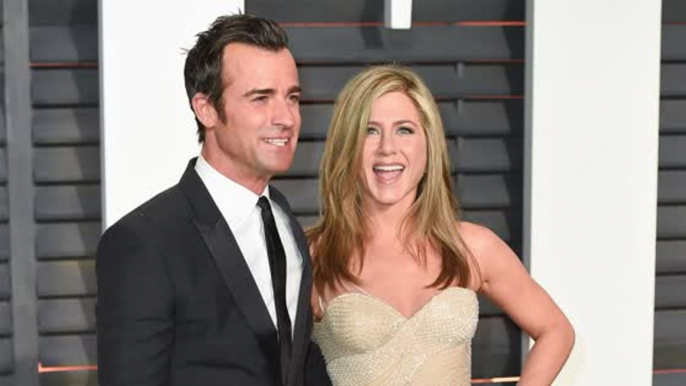 Jennifer Aniston & Justin Theroux Are Married!