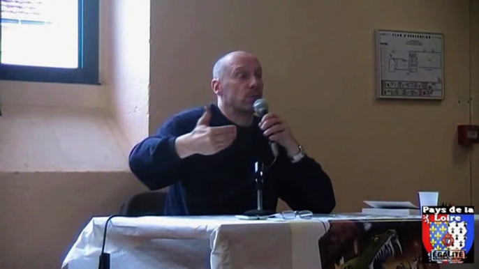 Alain Soral s'exprime sur les illuminati