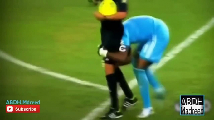 Funny Football Moments 2015 - Soccer Fails Funny Moments - Football Fails Compilation 2015 #4.mp4