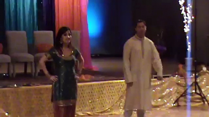 unknown song dance (Zain and Moona)