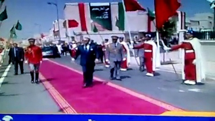 SM MOHAMMED VI QU'ALLAH LE PROTEGE ROI DU MAROC A OUJDA LE 01/05/2010