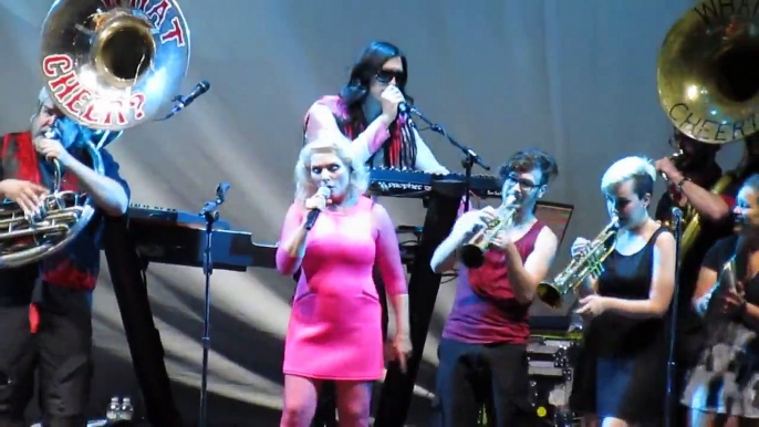 Blondie - 'The Tide Is High' - Madison Square Garden - NYC 6/27/15