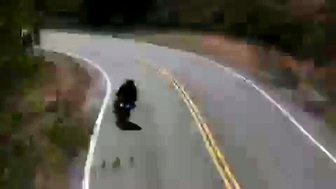 Motorcycle Crash Honda F4 F4i Lowsides on Mulholland Hwy - YouTube