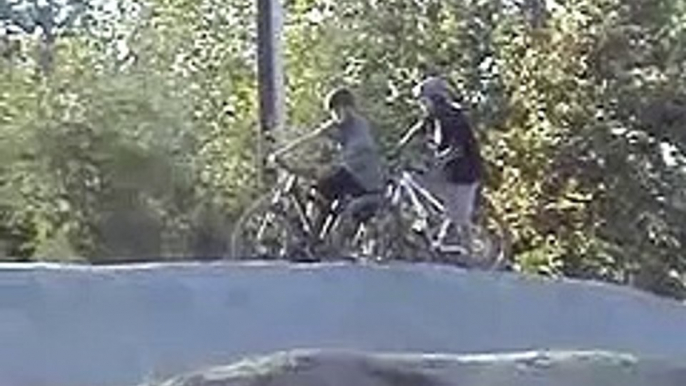 me falling at pleasanton bike park