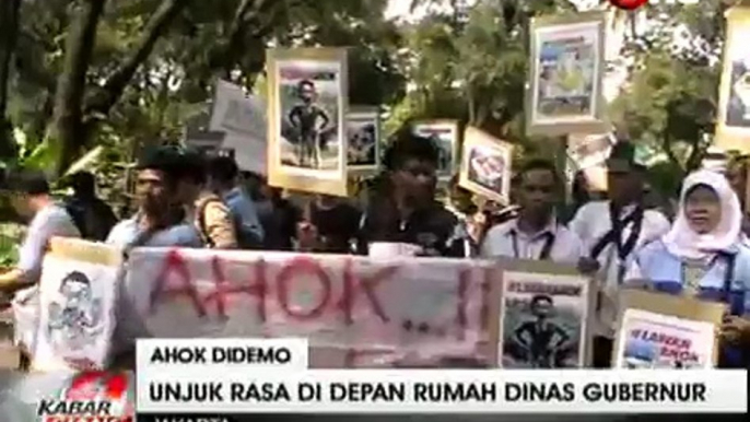 Protes Kebijakan Ahok, Puluhan Orang Gelar Demo di Depan Rumah Dinas Gubernur DKI