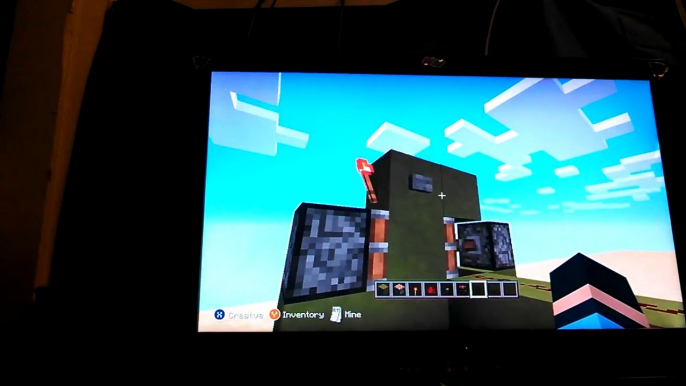 Minecraft XBOX 360 Redstone Tutorial: T-Flip Flop