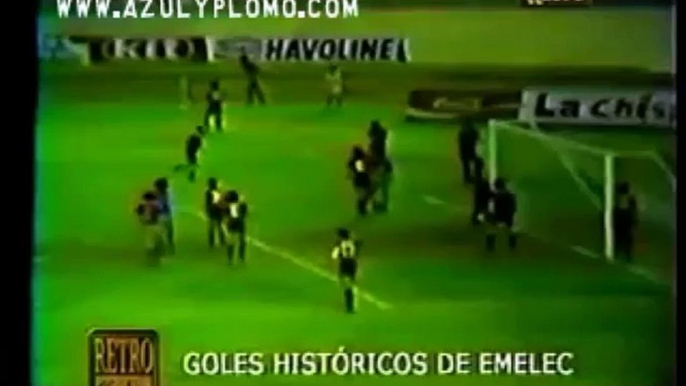 Carlos Torres Garces - (Gol a Deportivo Cuenca 1979) de cabeza