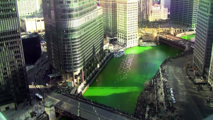 Chicago River Goes Green