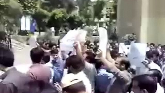 Azerbaijani Turkish Students of Tehran University Protests Racism