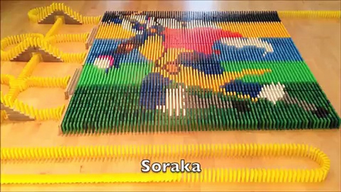 Artists Pay Tribute to League of Legends With 44,000 Dominoes