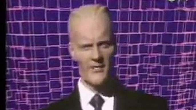 MAX HEADROOM god of the 1980's