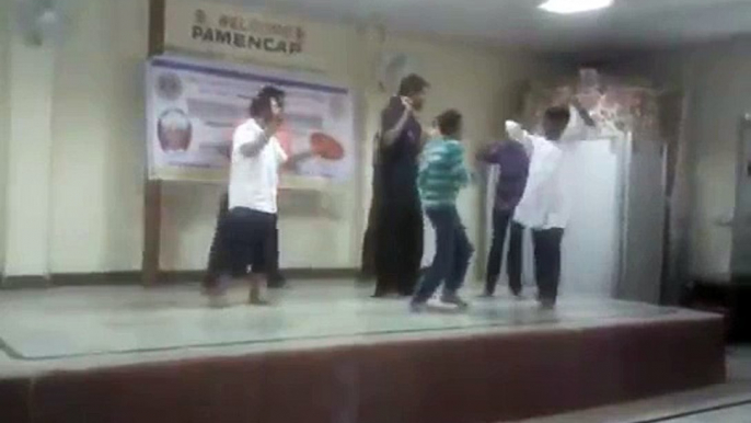 Mentally handicapped children from PAMENCAP dancing 2