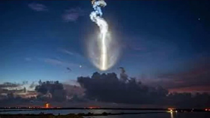 Atlas V Rocket Leaves Spectacular Trail