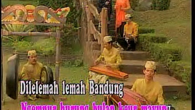 Lagu sunda kecapi suling DI LANGIT BANDUNG