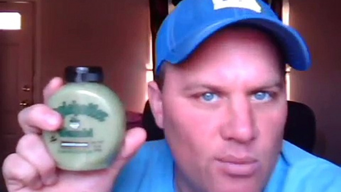 Shoenice eats wasabi