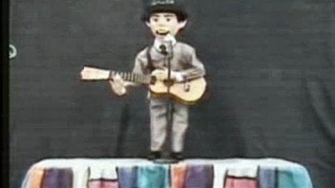 Paul McCartney sings Yesterday, Beatles marionette act