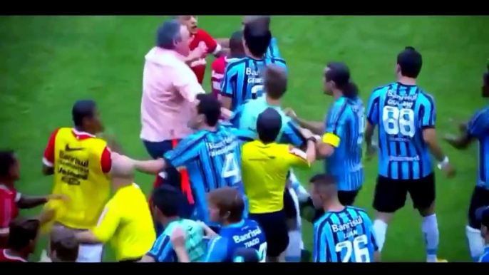 Best Football Fights 2015  Pepe, Ronaldo, Neymar, Messi, Balotelli, Diego Costa,  HD