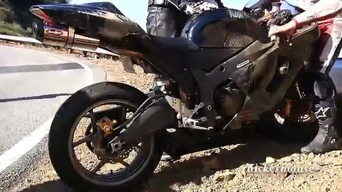 Kawasaki ZX6R Lowside Crash