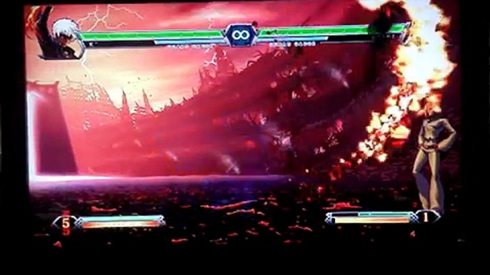 The King of Fighters XIII K's complete EX/Special moves demonstration and some combos.