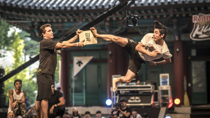 Karate With a Twist- Red Bull Kick-It 2015