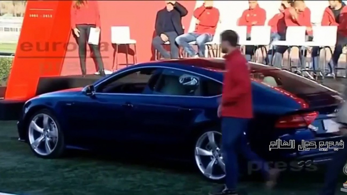 نجوم ريال مدريد يتسلمون سياراتهم الجديدة و رونالدو ! Cristiano Ronaldo receives Audi 2014