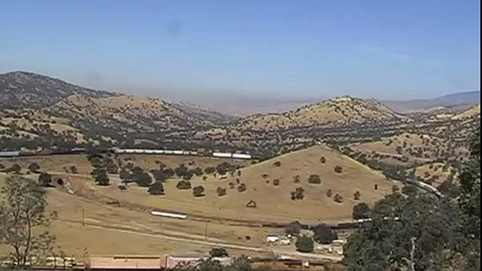 Union Pacific train in the Tehachapi Loop