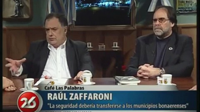 Raúl Zaffaroni en Café Las Palabras 01 10 parte 3