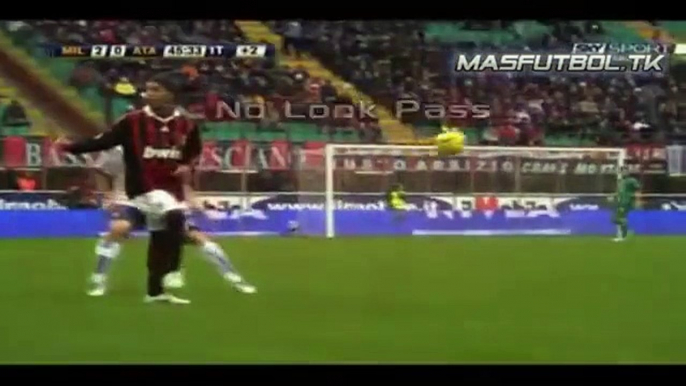 Ronaldinho 2008/2010 • ACMilan Skills & Goals / Jugadas & Goles