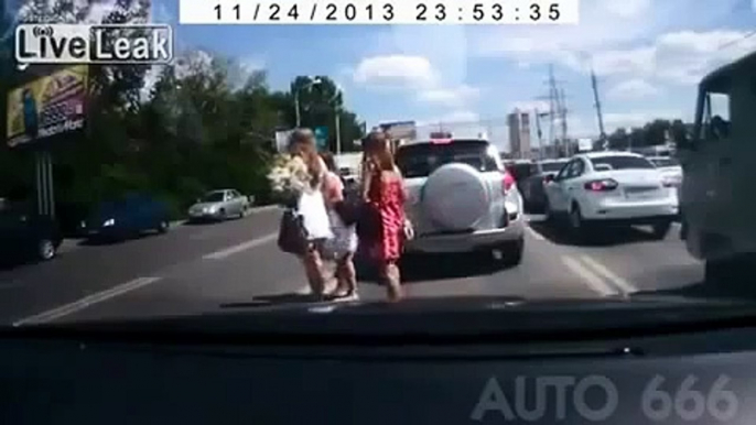 Drunk Russian Pedestrian attempts Insurance Fraud FAIL!!!