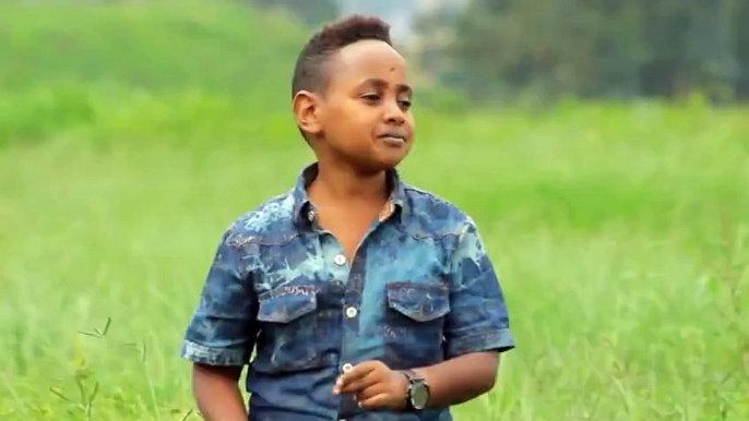 Dawit Alemayehu - Yizenbal - (Official Music Video) - New Ethiopian Music 2015