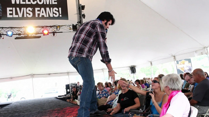 Travis Powell sings Don't Be Cruel' Elvis Week 2013