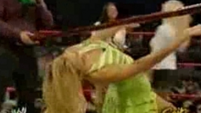 WWE RAW Divas Limbo contest