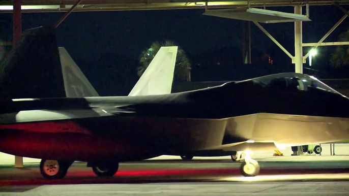 LiveLeak.com - USAF F-22 Raptors Are Deployed To Europe For The First Time
