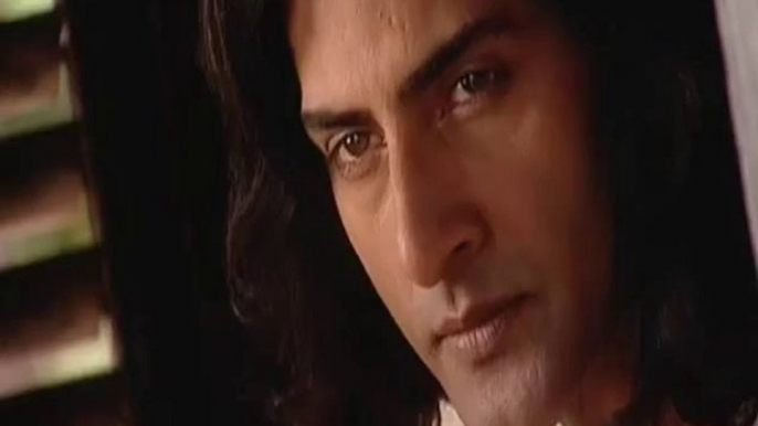 Handsome Sudhanshu as Yuvraaj Plans & Succeds to Hang Mangal Pandey ~ Jhansi ki Rani